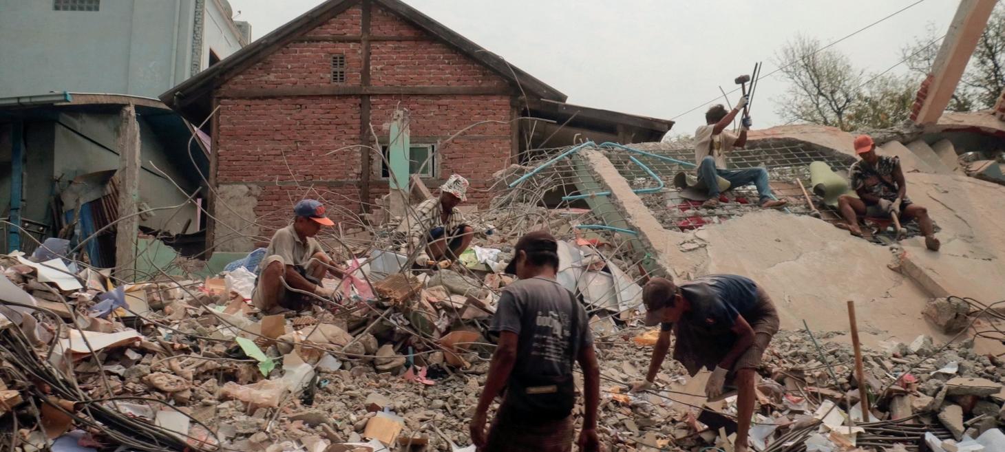 Rain complicates recovery in quake-hit Myanmar as death toll rises