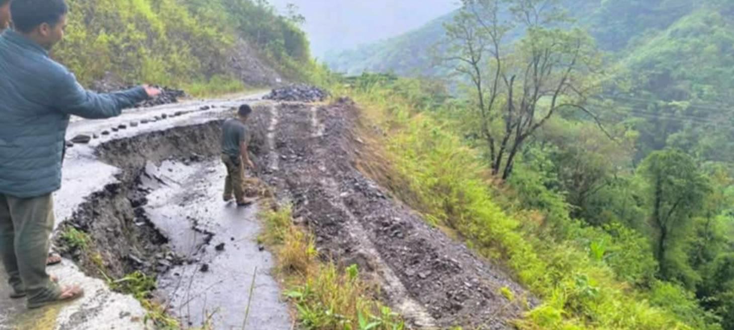 Heavy rainfall drives up prices in Rakhine State