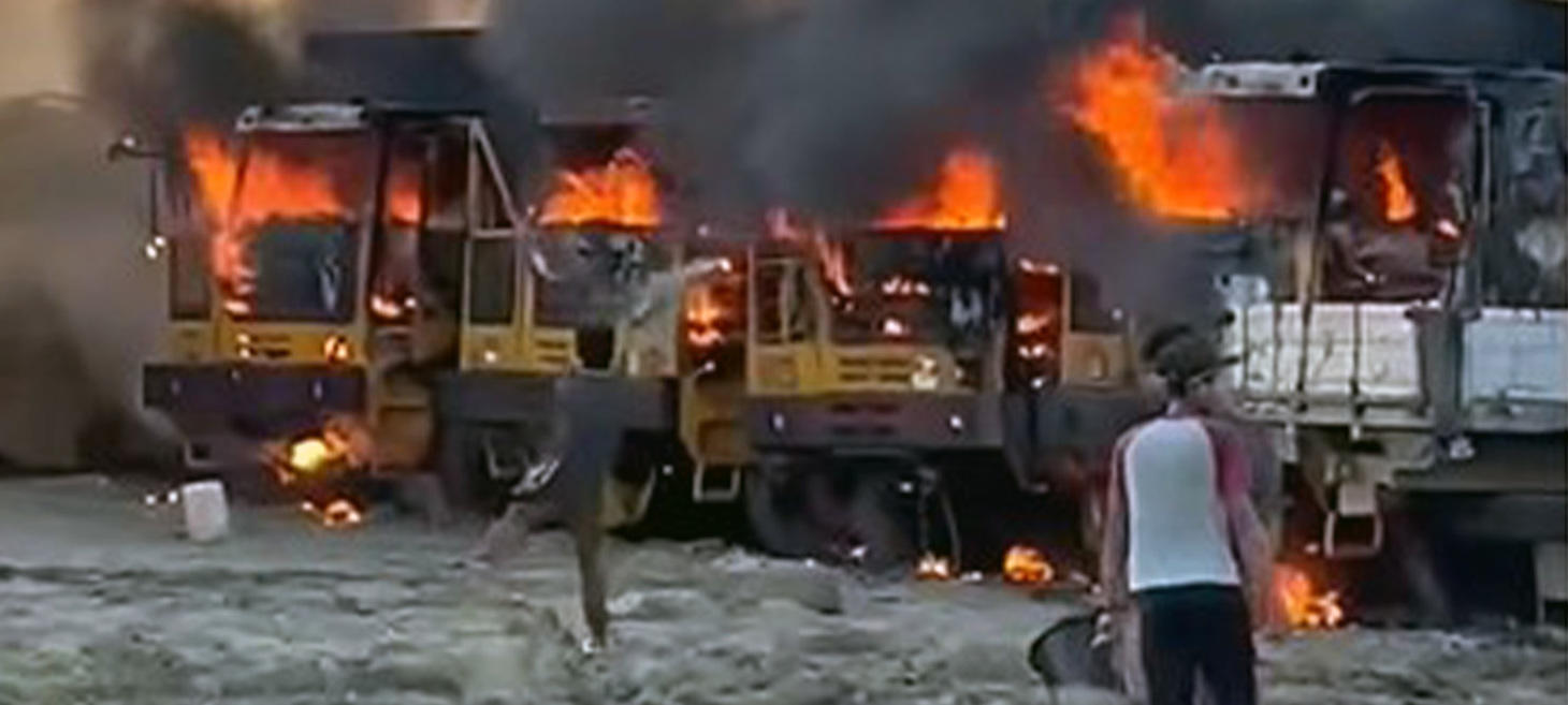 Myanmar Jade Hub Burns as Junta Counteroffensive Penetrates Hpakant