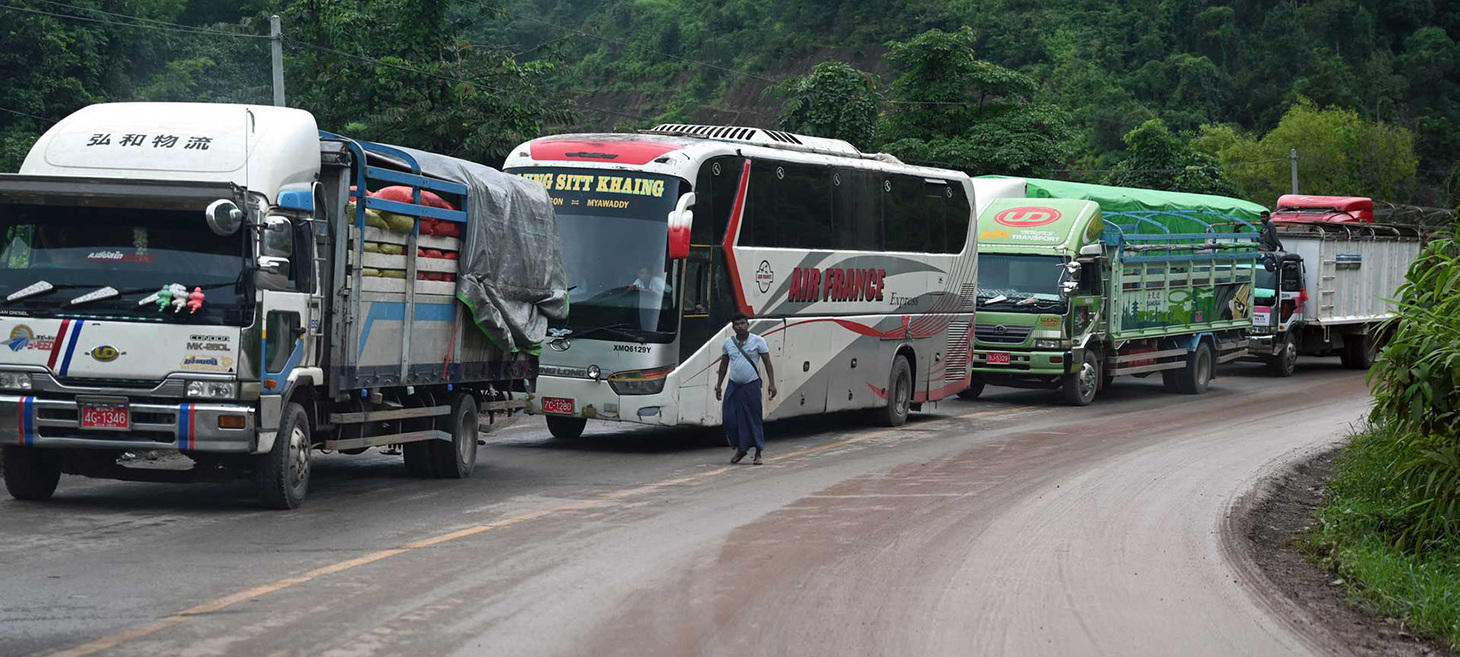 Trade and Traffic from Thai Border Region Dwindle as Checkpoints Multiply