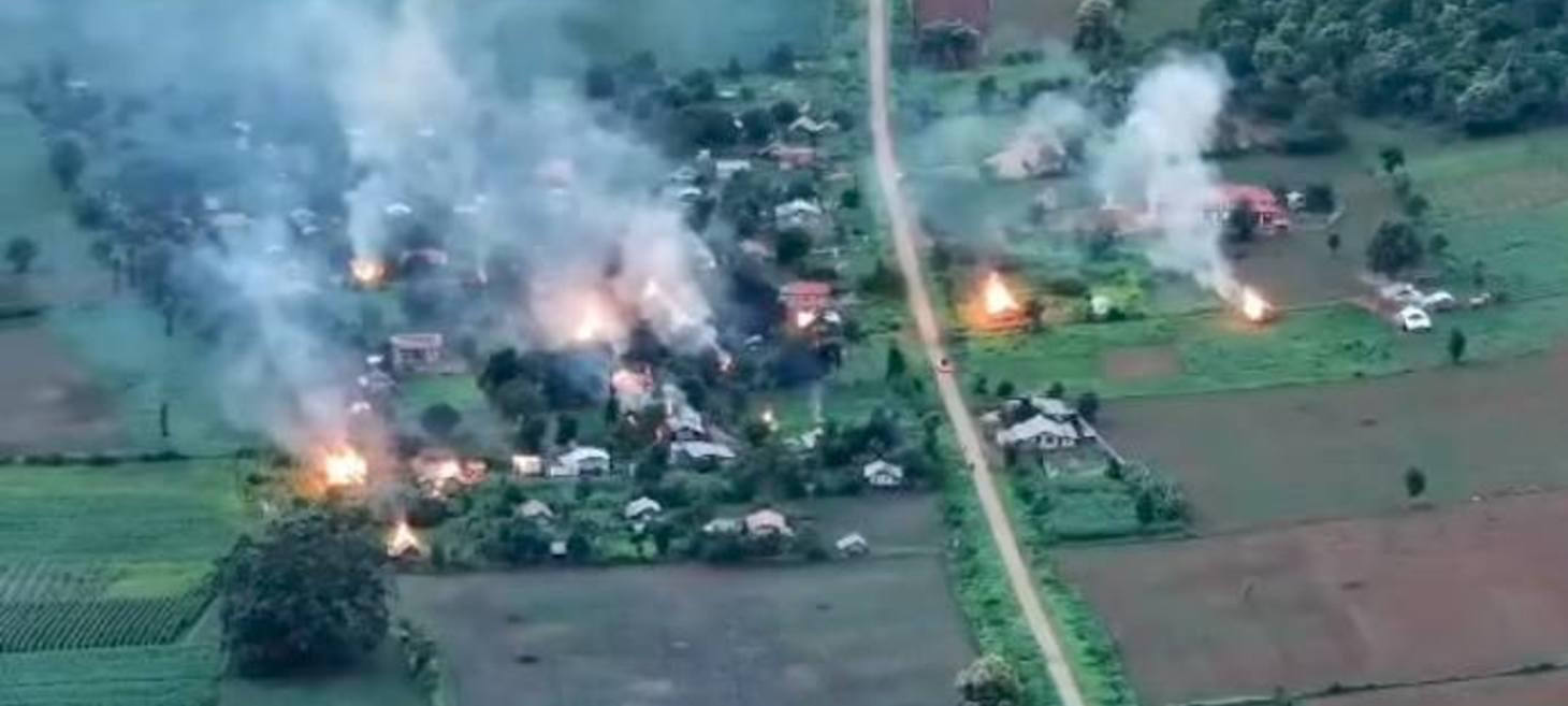 Myanmar Military and Pa-O Militia Accused of Burning Kayan Village in Southern Shan State