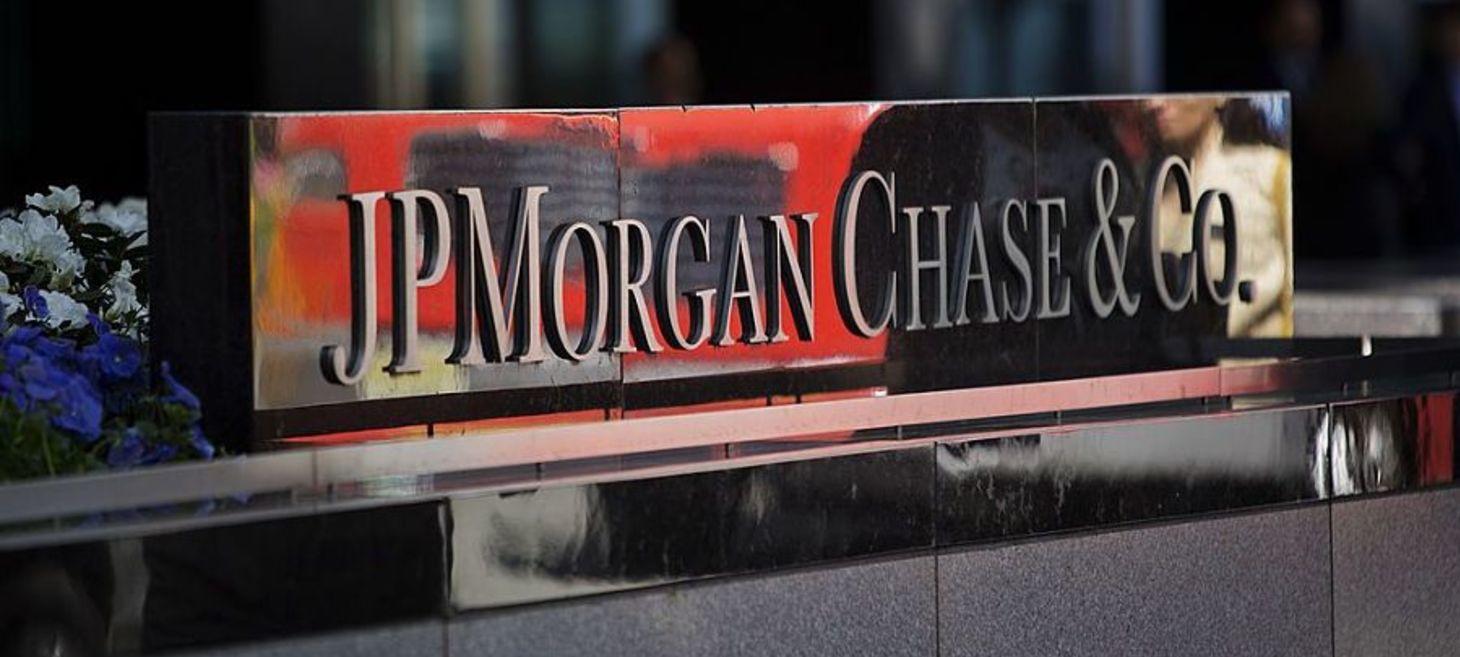 JPMorgan tells fintech firms to start paying for customer data