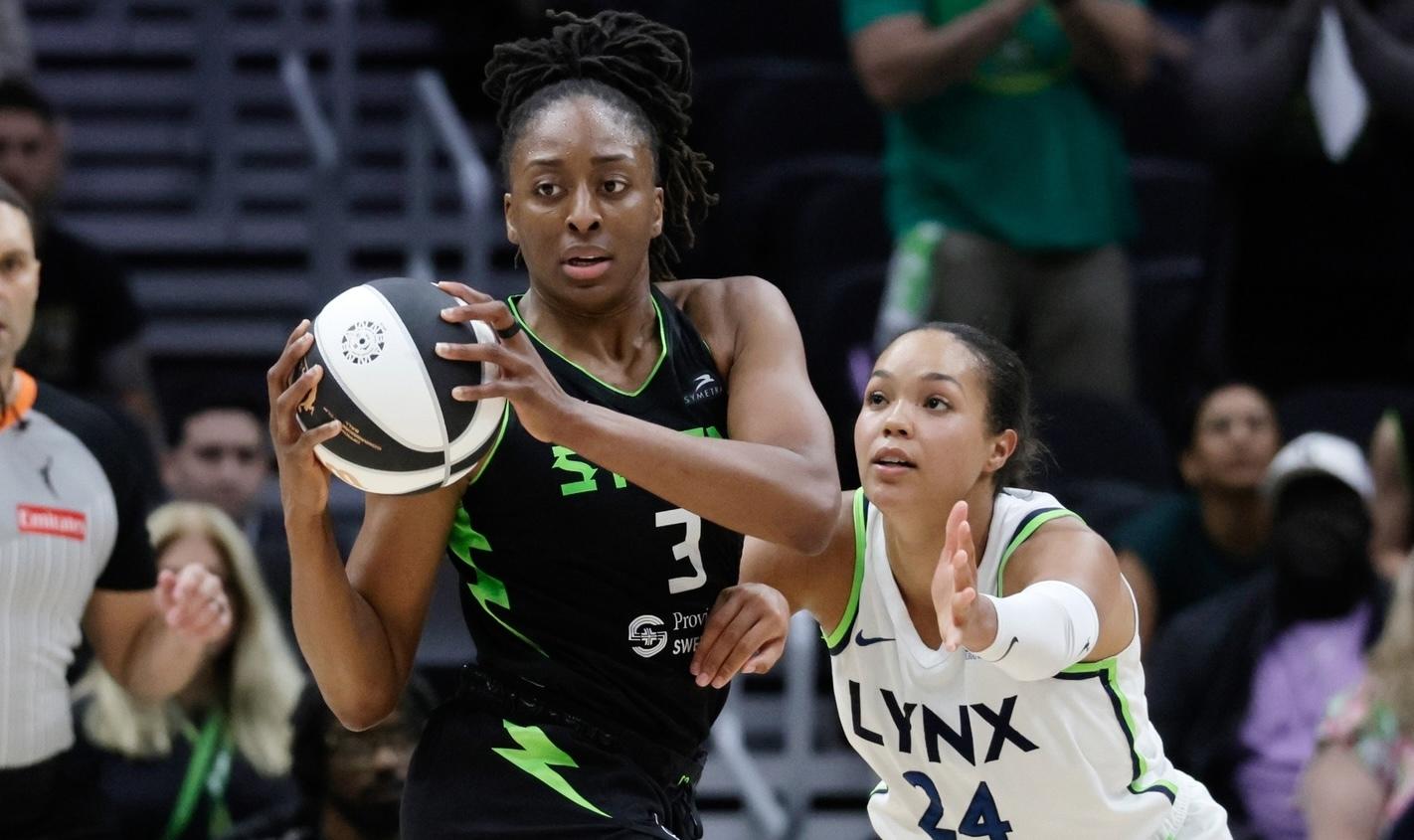 WNBA, Union Make Little Progress On CBA At All-Star Meeting