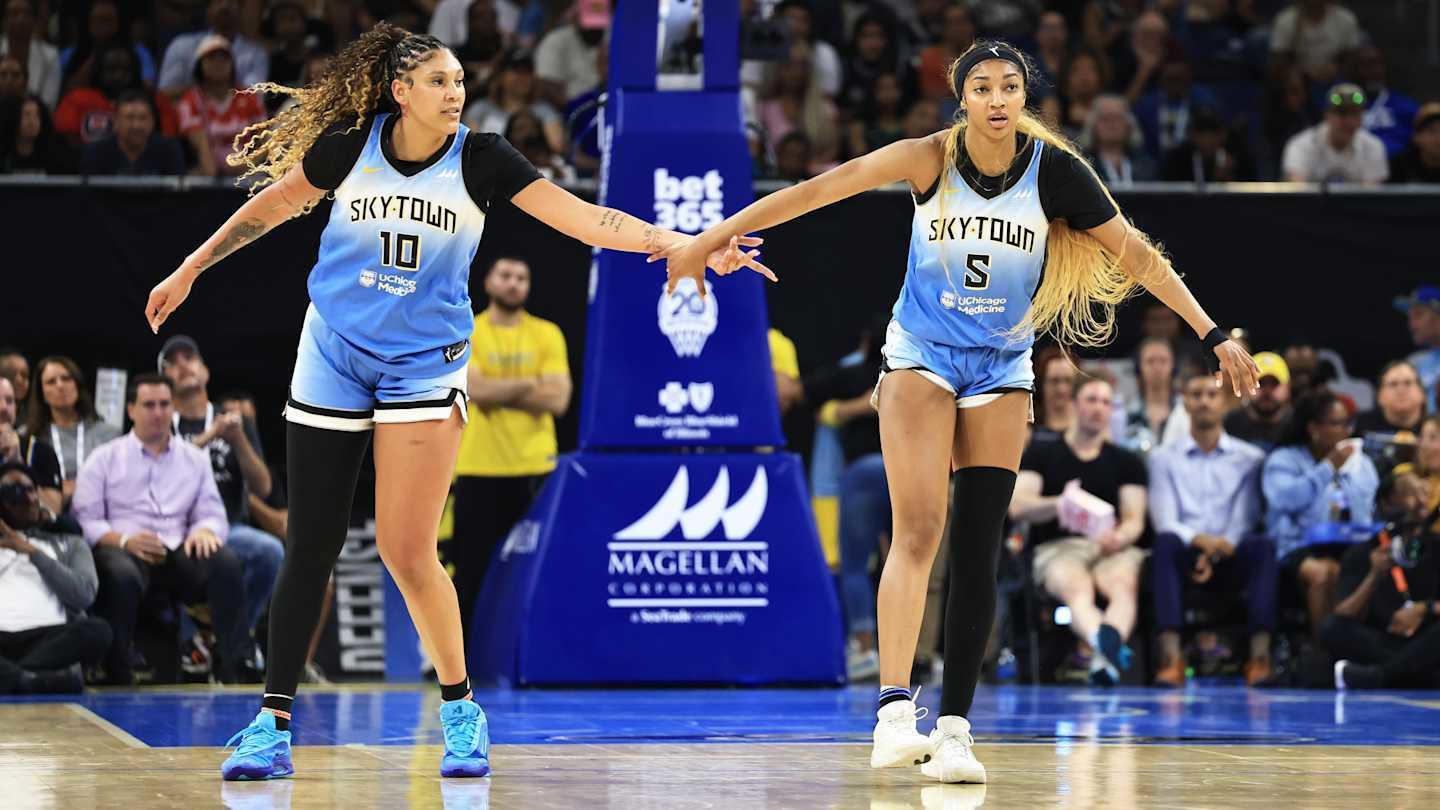 This Chicago Sky duo isn’t working — and the fix won’t be easy