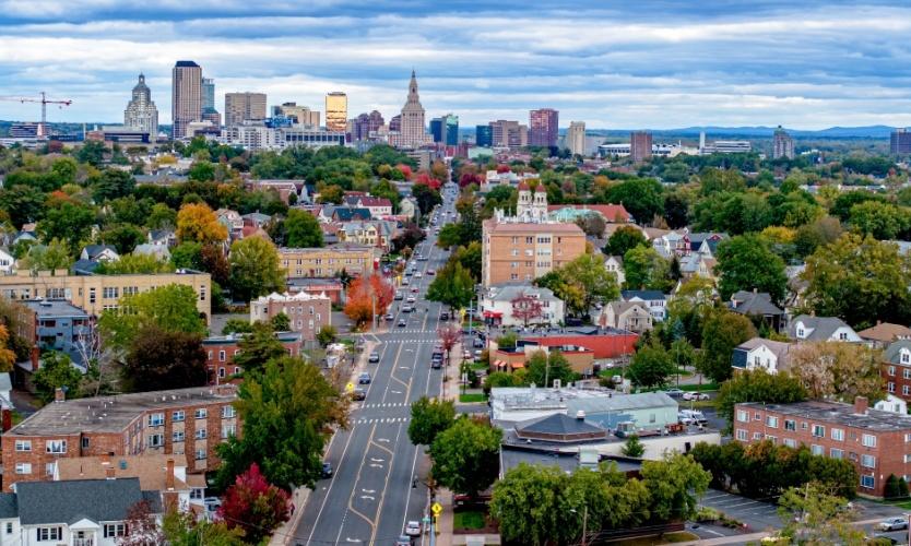 Hartford profit surges as insurance demand, investment income climb - Business Insurance