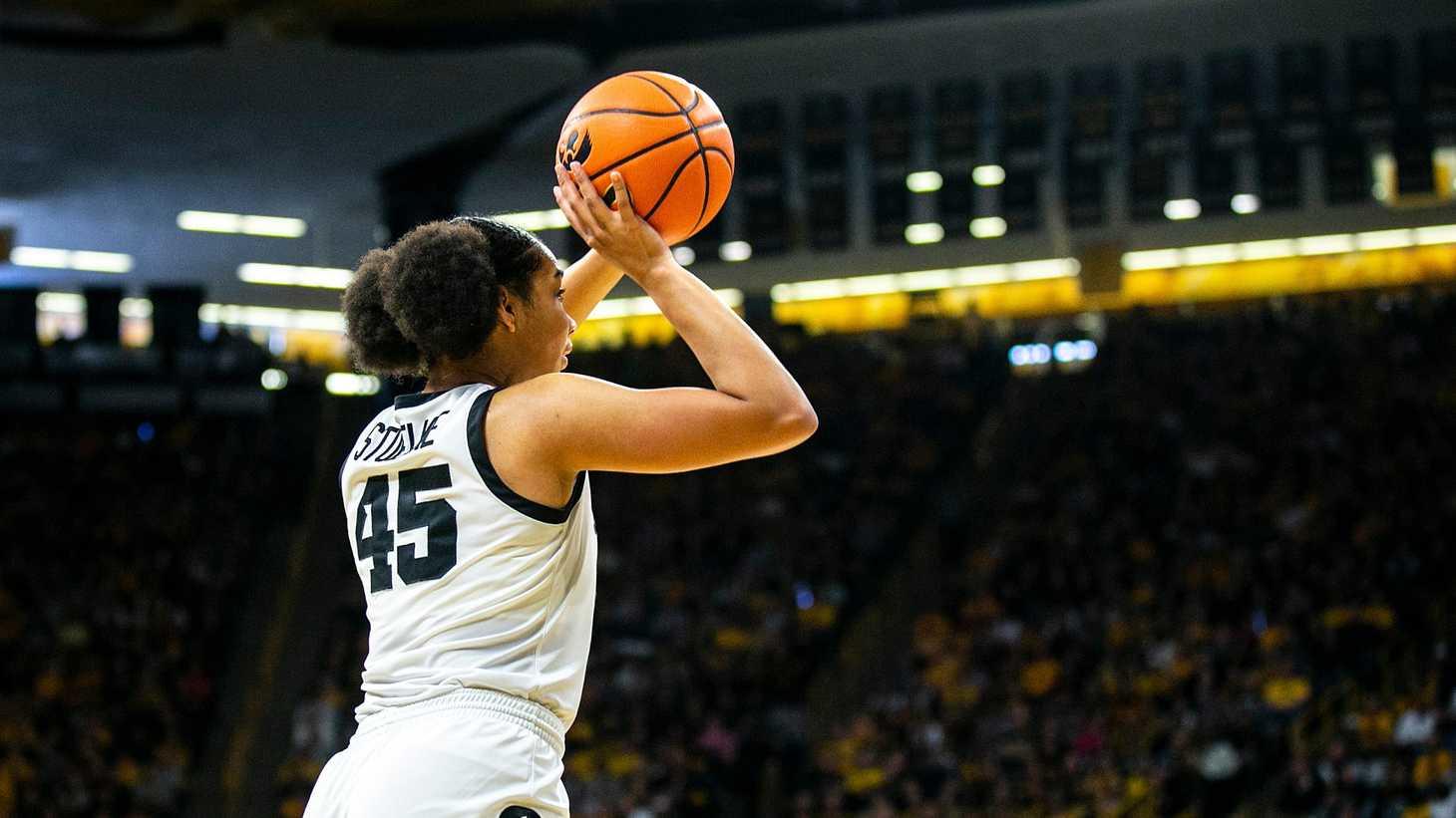 ESPN names Iowa women's basketball star as breakout candidate