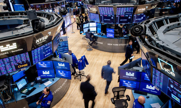 Insurance stocks outperform as investors pile on