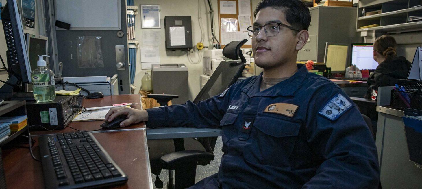 'Effective immediately': Navy CIO orders shift to containerization tech