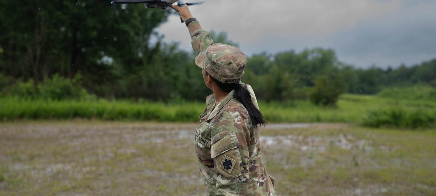 Army poised to build drone marketplace for soldiers and units