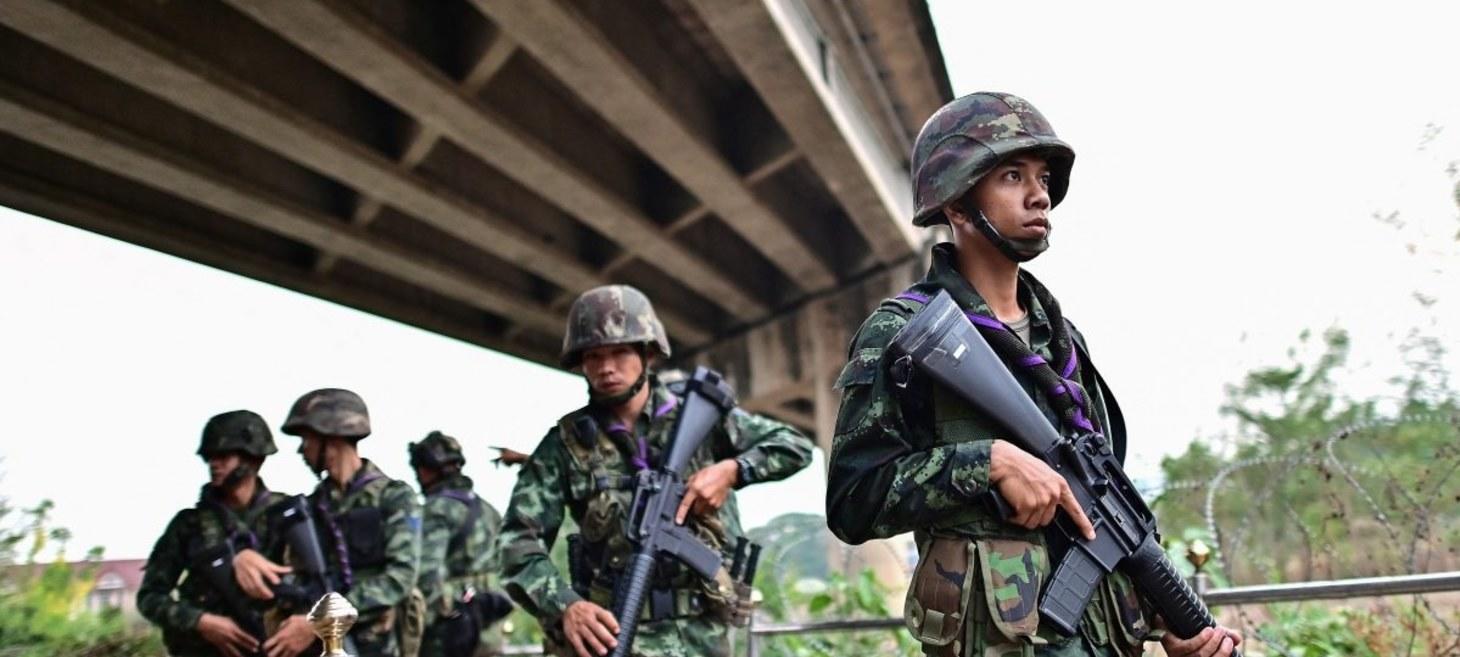 Myanmar shuts key trade crossing with Thailand as junta seeks to choke rebel funding before polls
