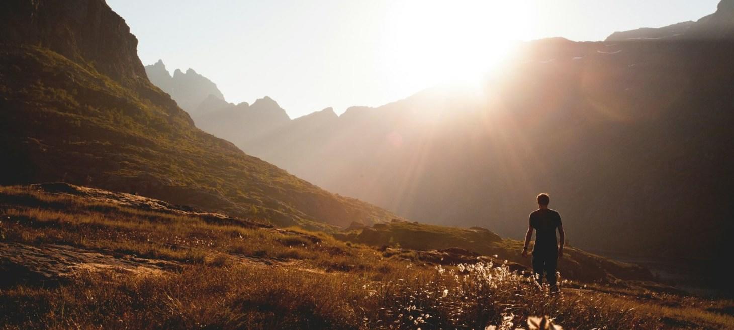 Listening tips: Walking