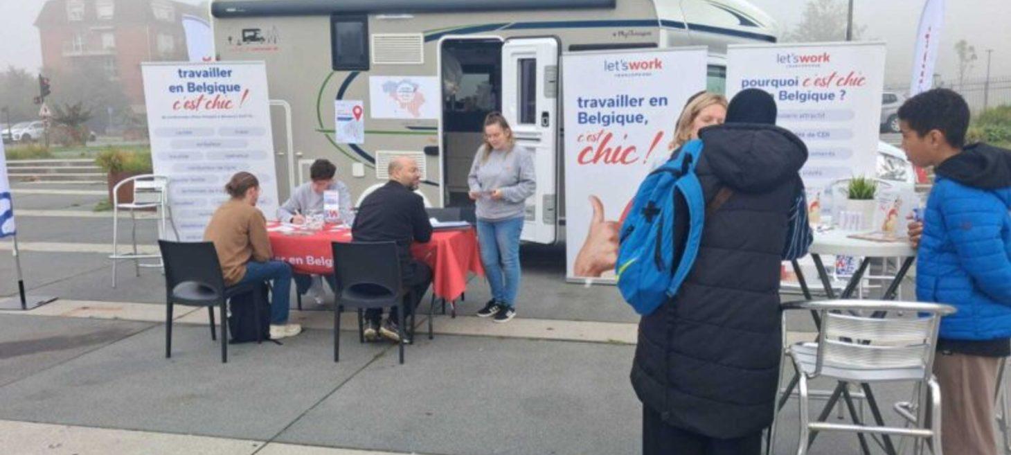 West-Vlaamse bedrijven trekken naar Noord-Frankrijk op zoek naar personeel - Les entreprises de Flandre occidentale se tournent vers le nord de la France pour recruter du personnel