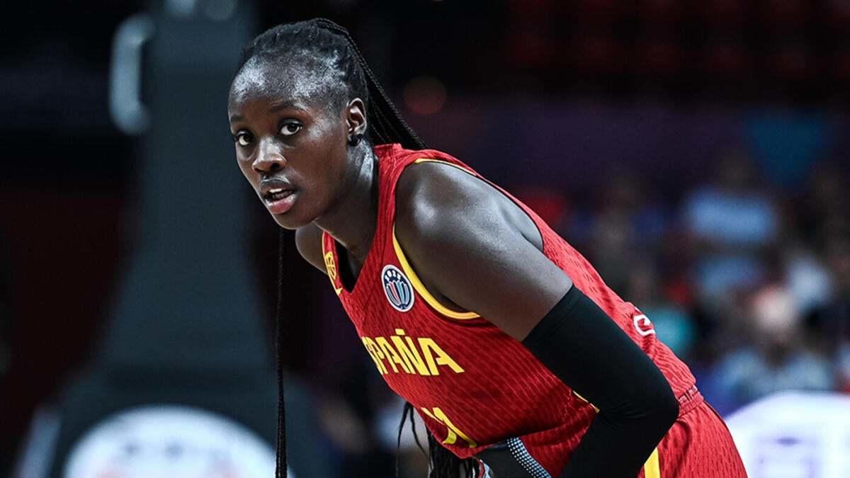 2026 WNBA Draft: Awa Fam shows why she could be No. 1 pick by passing big test in EuroLeague action - CBS Sports