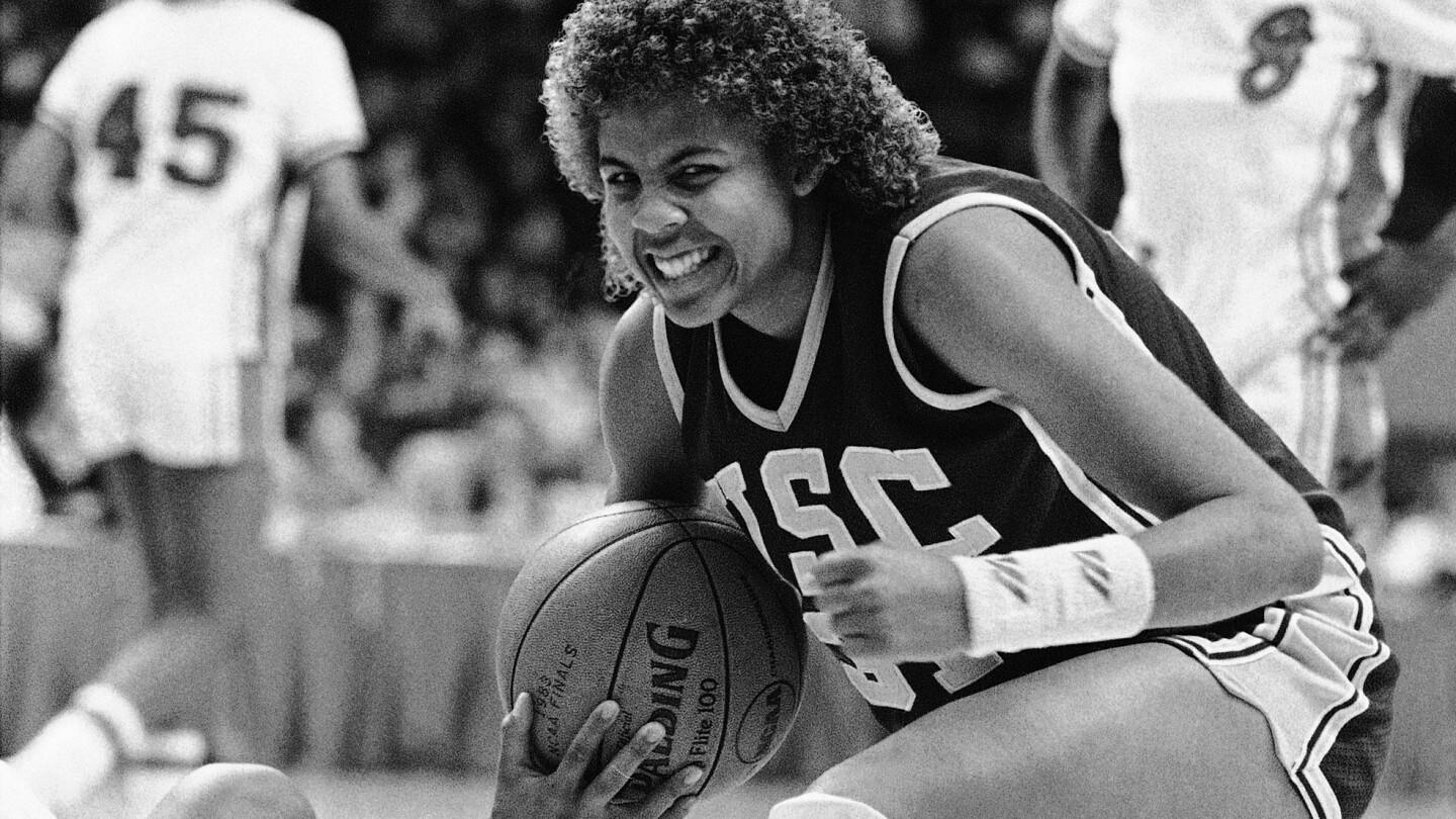 Cheryl Miller, Diana Taurasi, Caitlin Clark among AP's greatest players during women's poll era | AP News