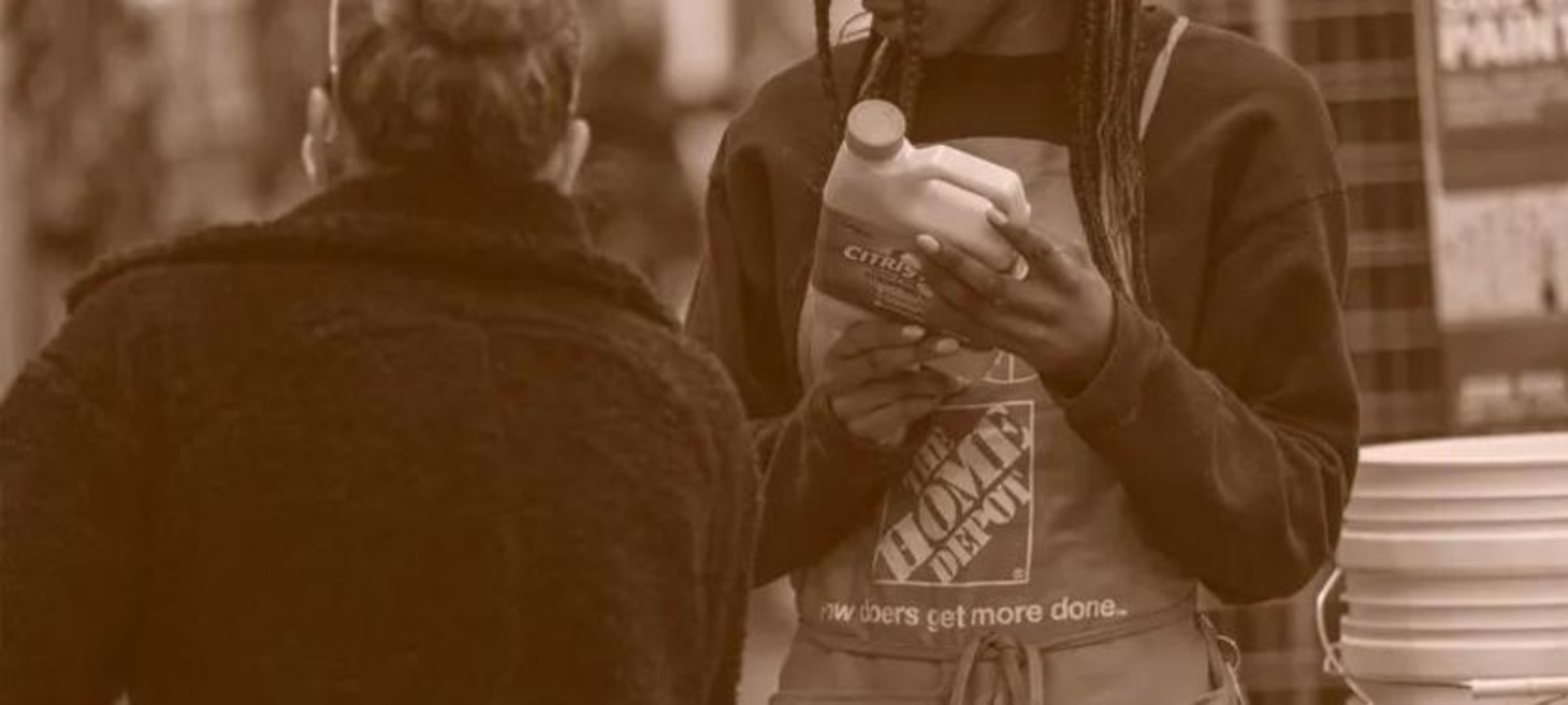 Issue 104:  Home Depot Plans to Make Every Employee, Including Executives, Work in Stores. It's an Absolutely Brilliant Move