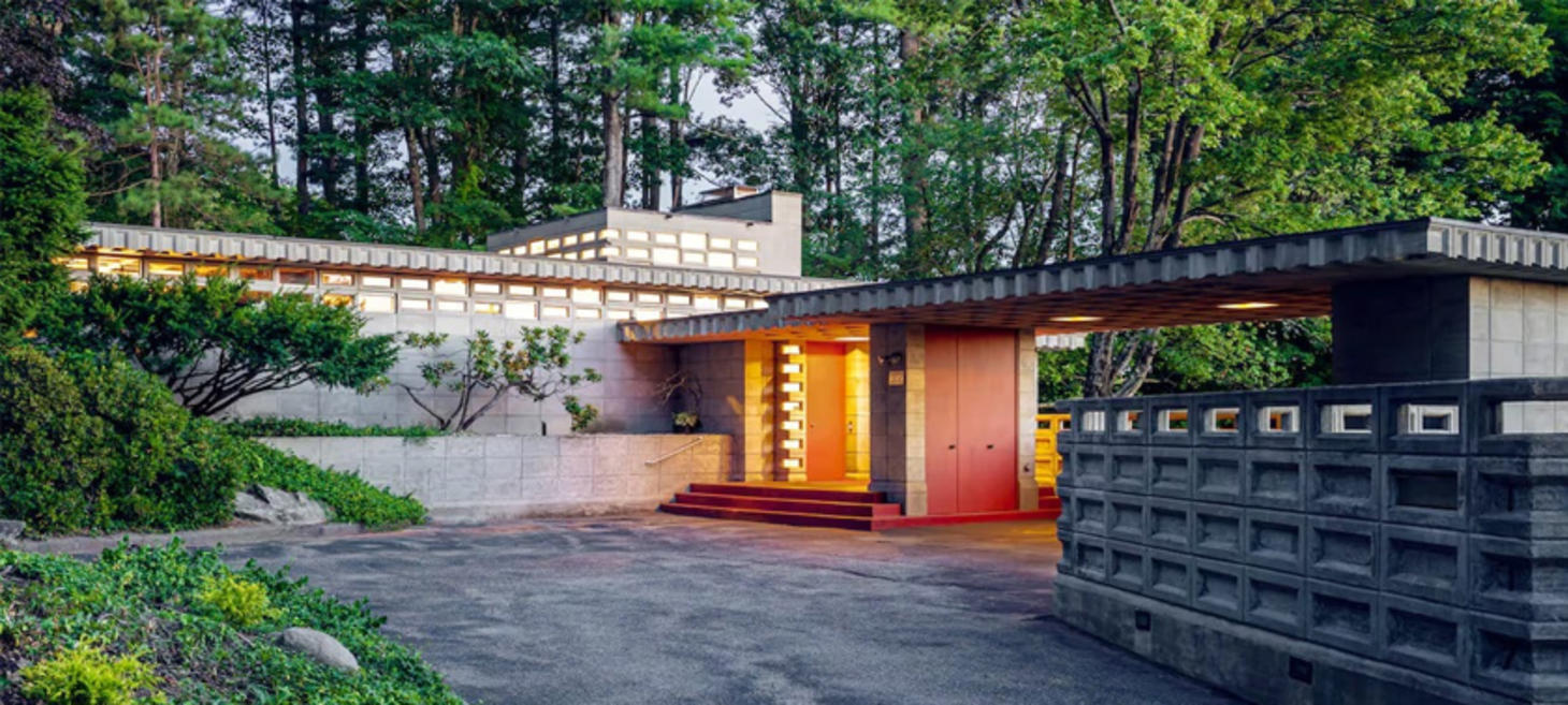 Smart Homes Of 2030: Blending Wright’s Organic Design With Modern Technology