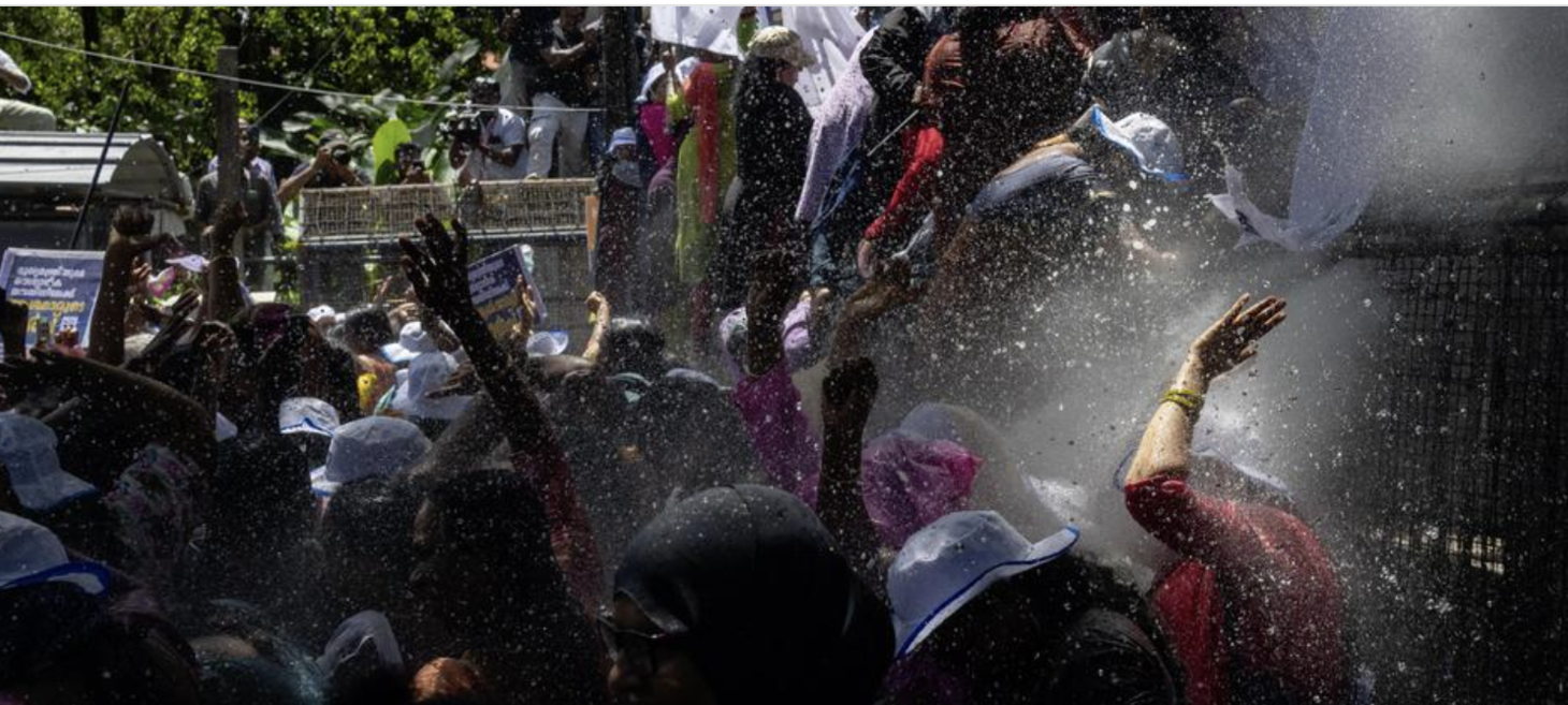 Kerala’s protesting ASHA workers march to CM’s residence