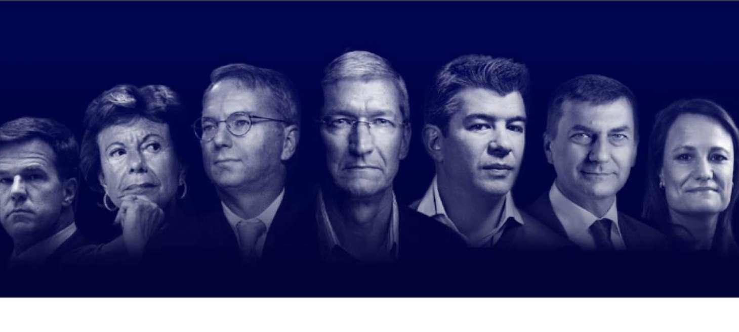 Eric Schmidt naast Tim Cook op podium bij Startup Fest in Amsterdam