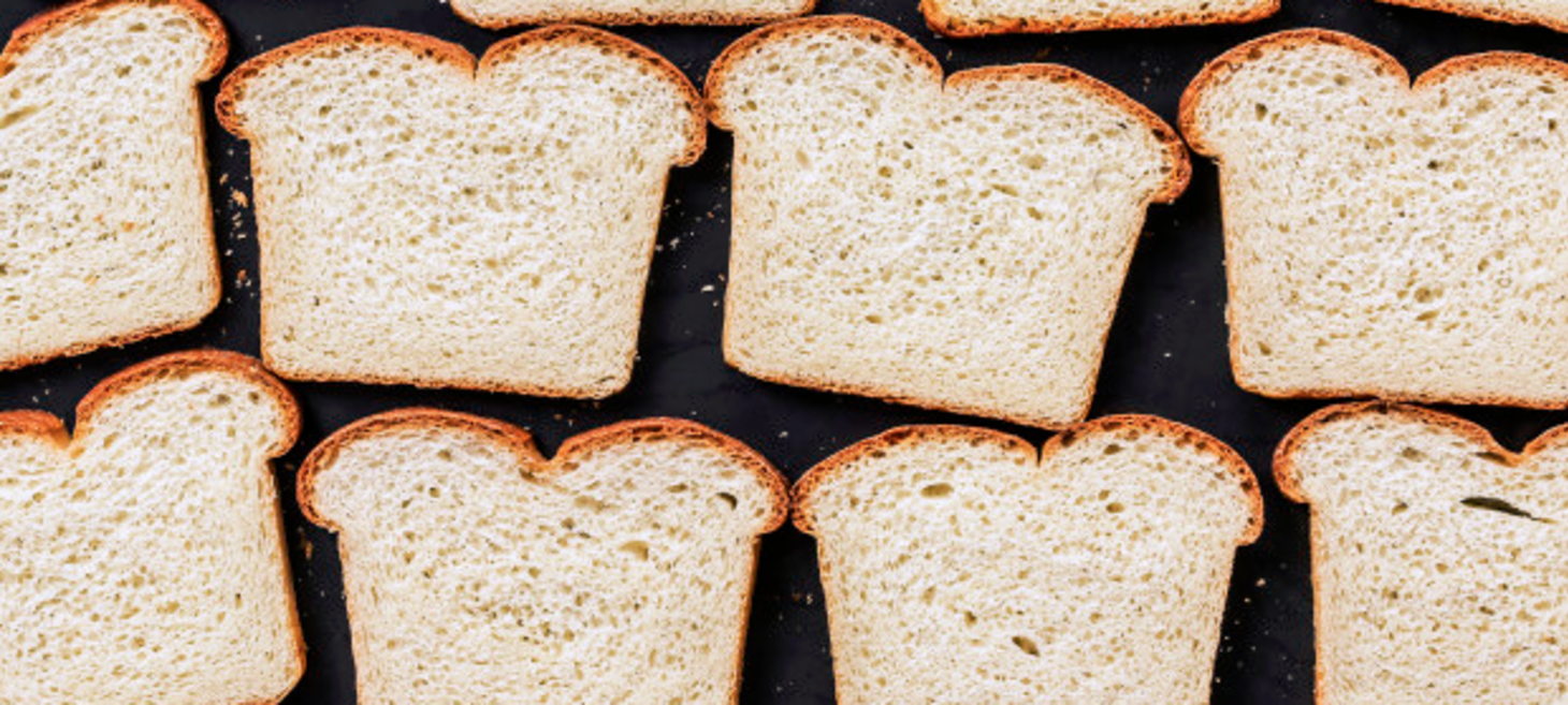 Here's How To Choose The Best Bagged Bread At The Supermarket