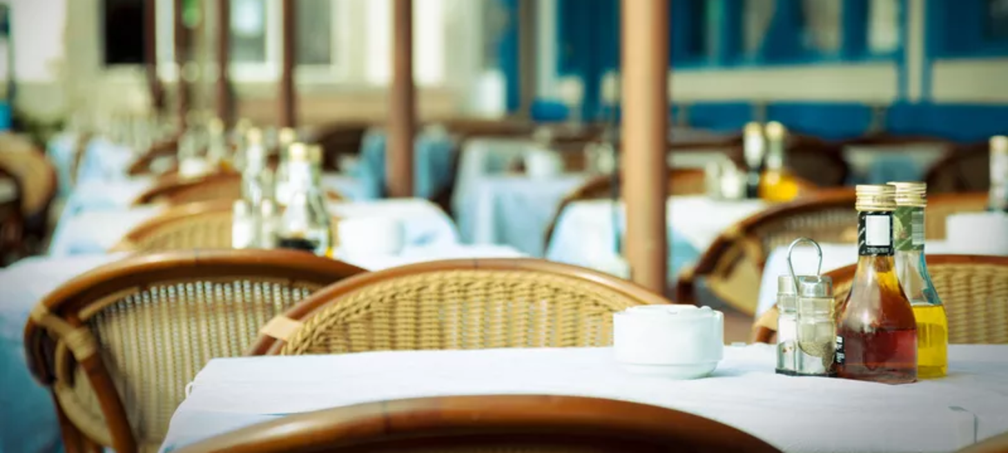 Are Dwindling Restaurant Sales the Sign of a Recession?