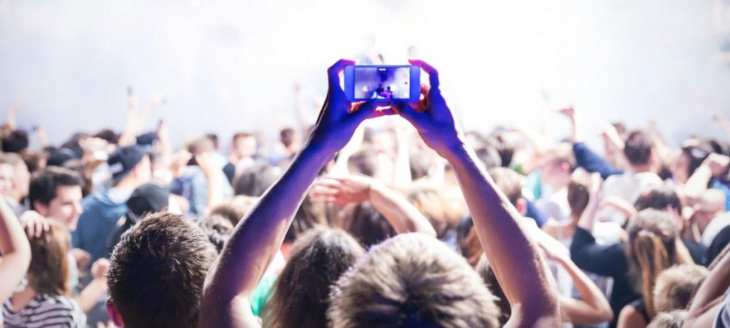 6 Ways Businesses Leverage Social Media During Live Events