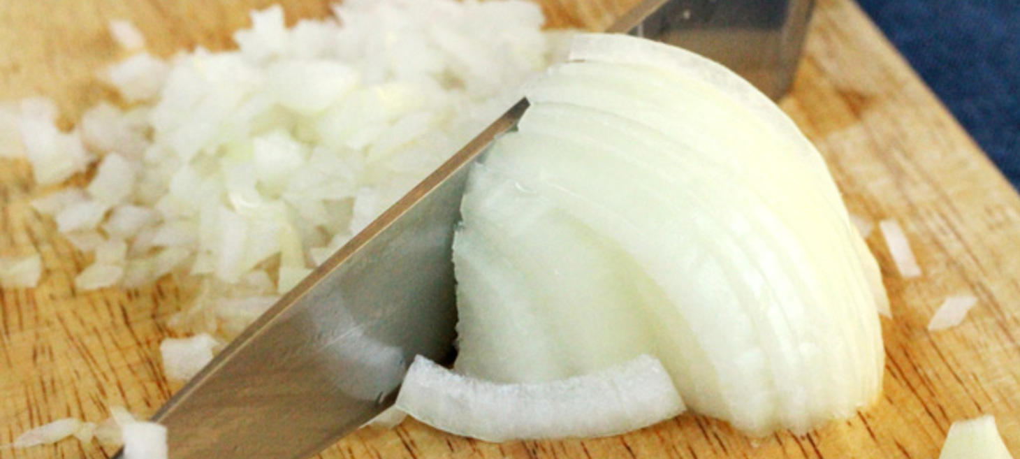 Designers: Do You Know the Most Efficient Way to Chop an Onion? 🔪