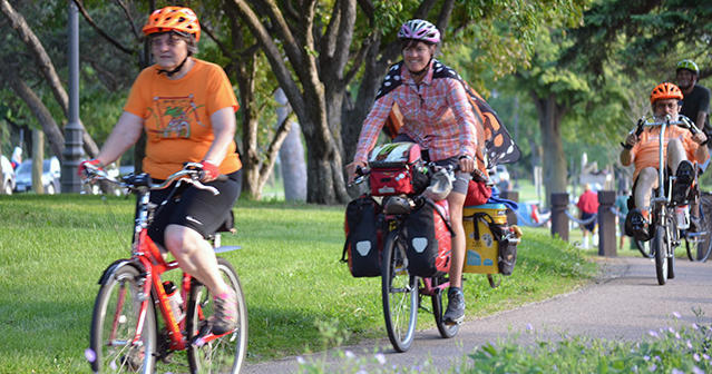 Following the Migration of Monarchs on Bicycle