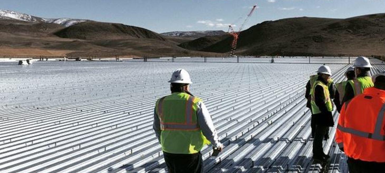 Kimbal Musk posts Tesla Gigafactory images