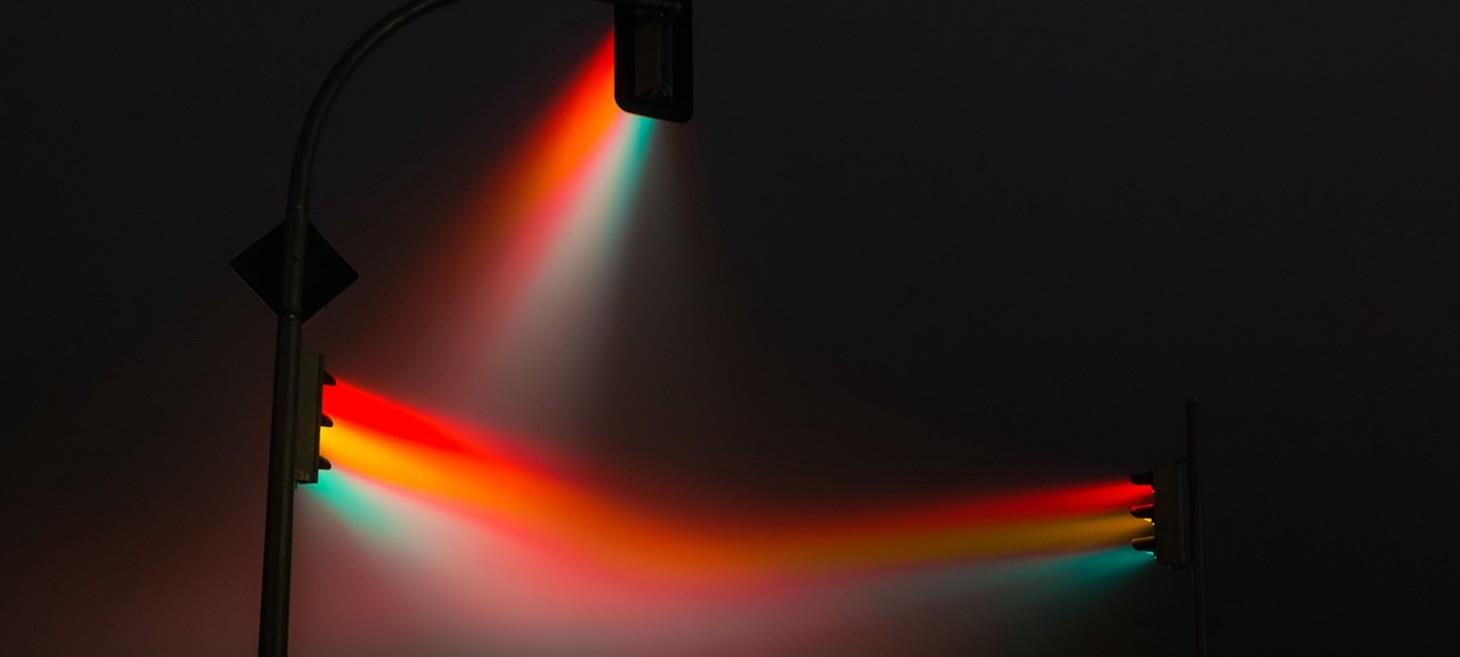 How Traffic Lights Affect UX: Color & UIs 🎨