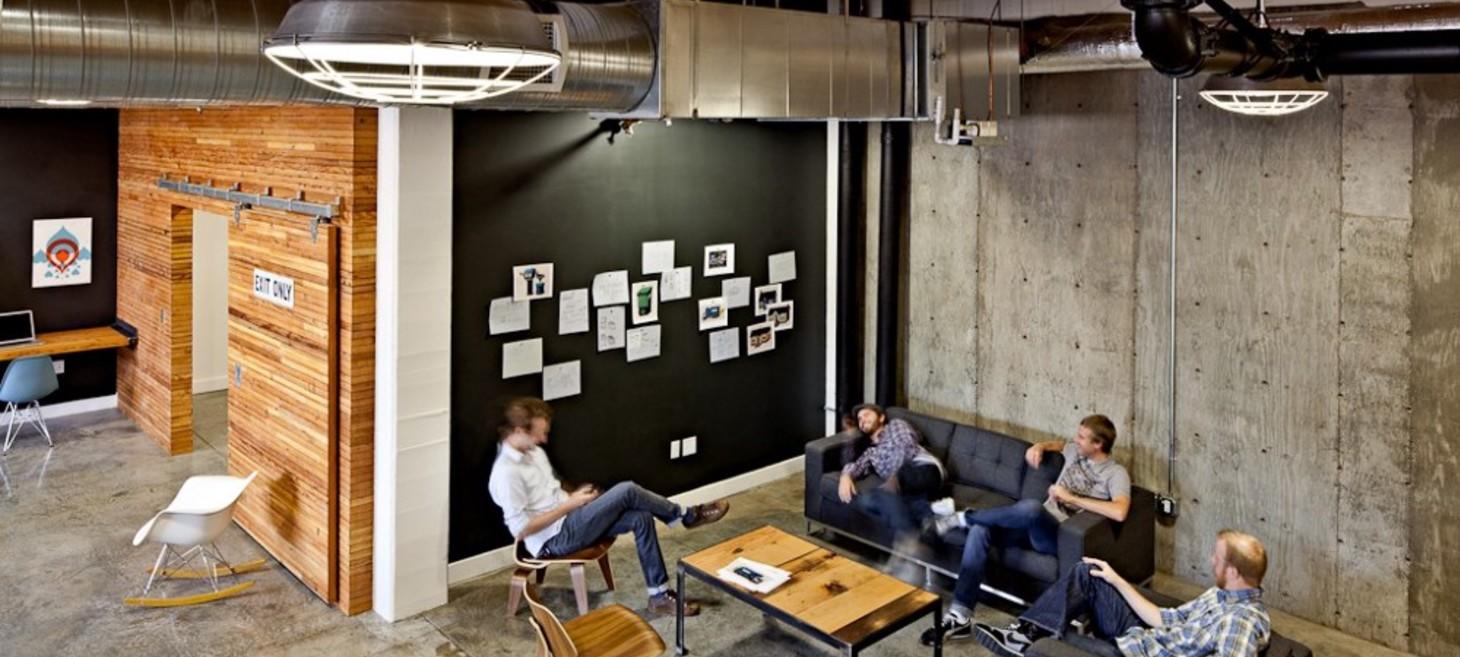 The Relationship Between Design Deliverables and Presentation Skills 😎