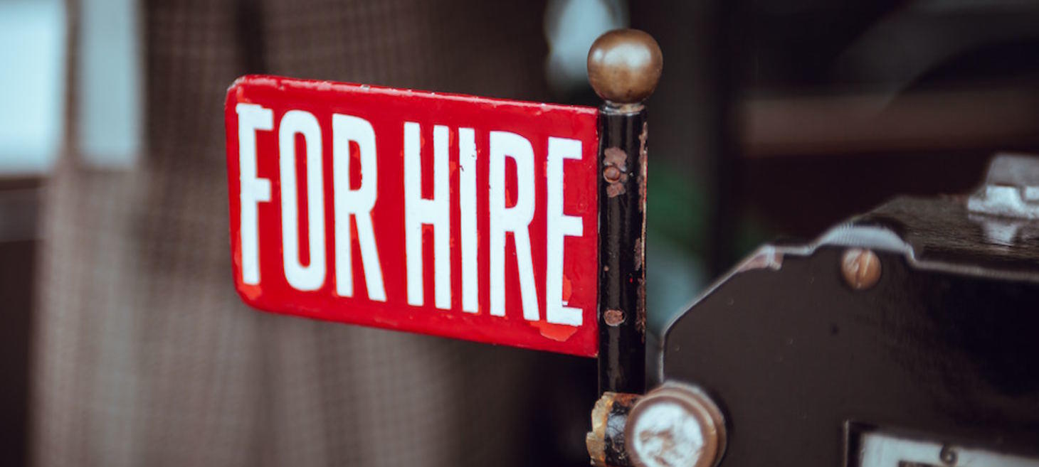 Hiring UX Professional Help (a #UXChat round-up) 🙇🏼
