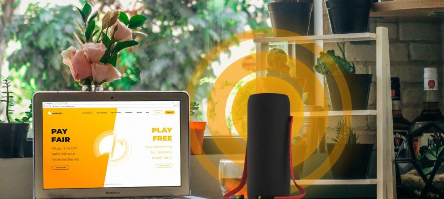 Blockchain music streaming speaker awards artists via tips