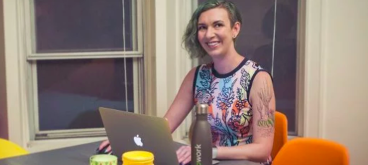 How Freelancer Julie Ewald Turned Being Broke into a Business Opportunity