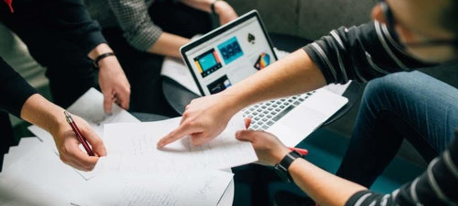 7 Competitive Analysis Tools to Help Improve Your Marketing Approach
