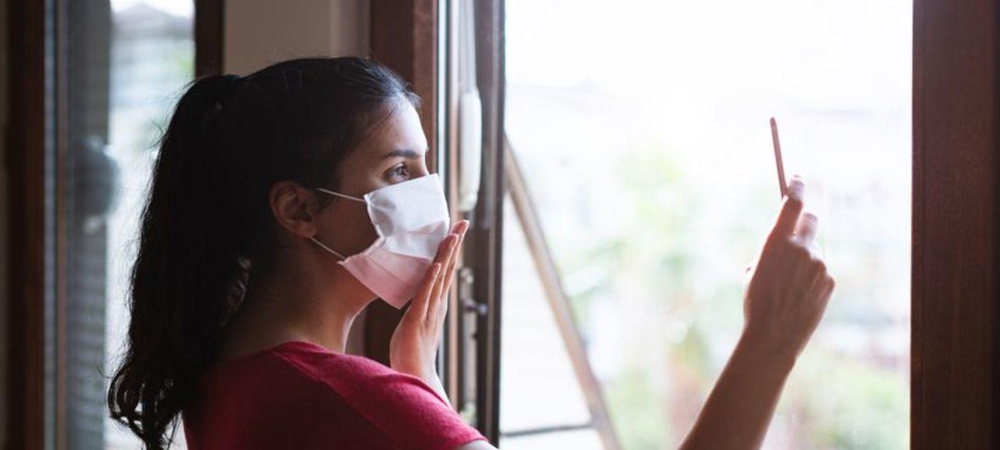 What Is Maskfishing? The Lockdown Dating Trend That’s Actually Quite Dangerous