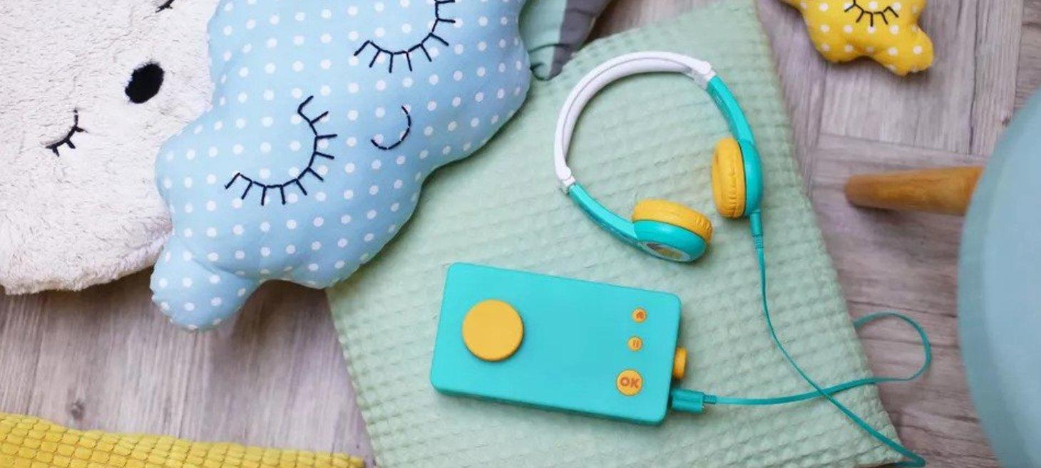 Lunii My Fabulous Storyteller Review: An interactive story speaker