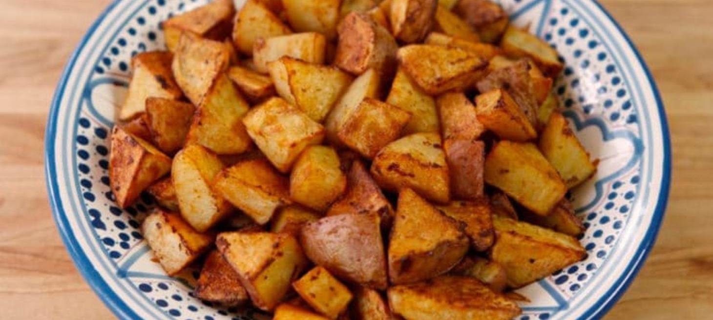 Smoked Paprika Roasted Potatoes - Easy Smoky Vegan Recipe