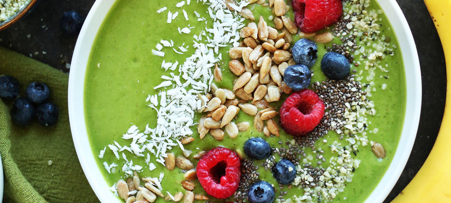 Super Green Smoothie Bowl | Minimalist Baker Recipes