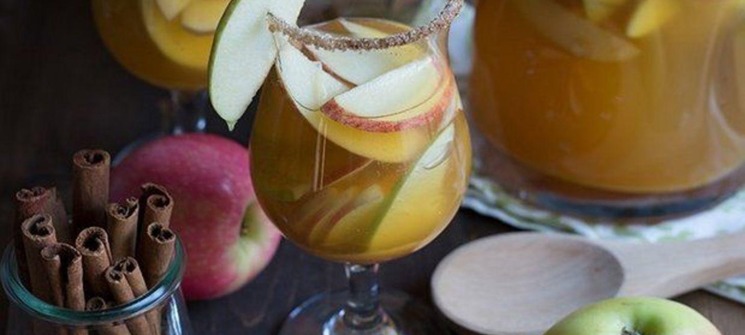 Apple Cider Sangria: A Cocktail That Eases Into Fall