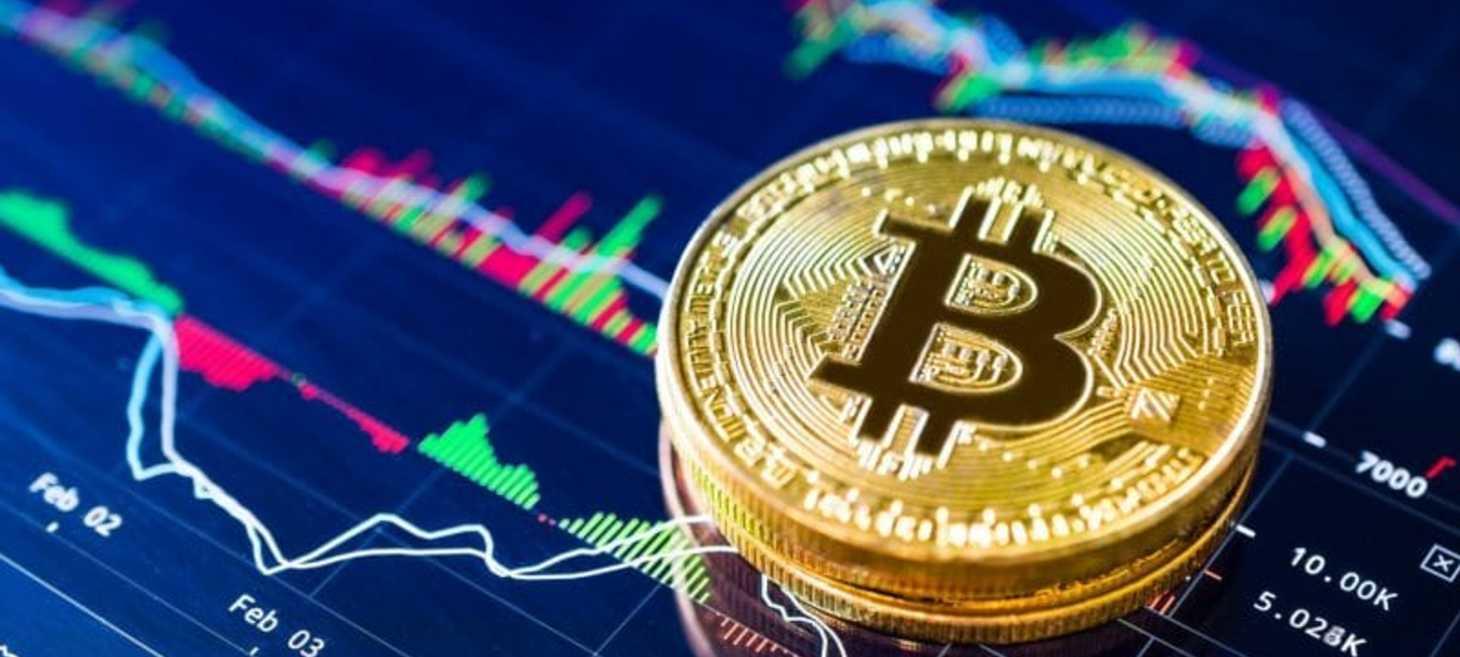 This Indicator Shows Money Flowing Back From Stablecoins Into Bitcoin (BTC), Whales Are Back