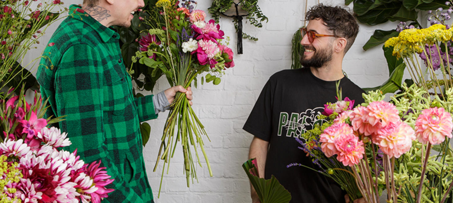You B’OKquet Mate? UK rapper creates man flowers