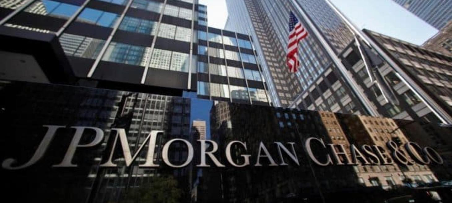 Clients Want to “Invest in Bitcoin (BTC)” Reveals JP Morgan Wealth Management CEO