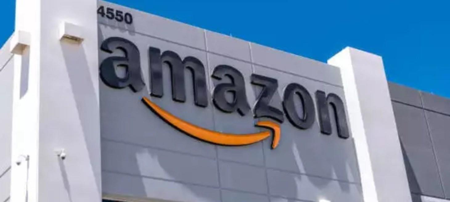 World's biggest e-commerce platform Amazon.com has denied reports saying the e-commerce giant is looking to accept Bitcoin payments by the end of the year.