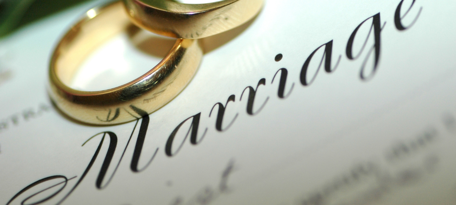 Can same sex couples file joint tax return?