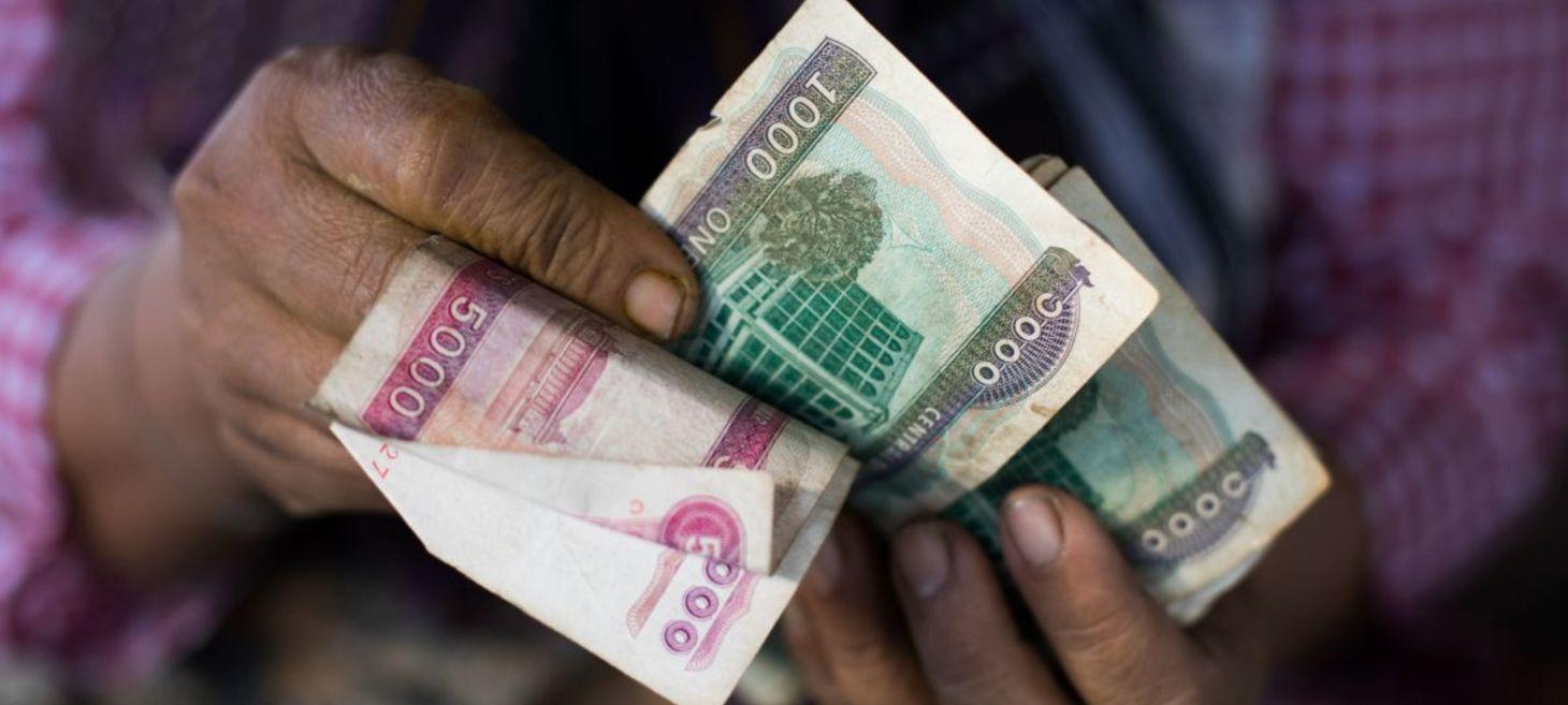 Myanmar faces falling currency, dollar crunch as economy worsens