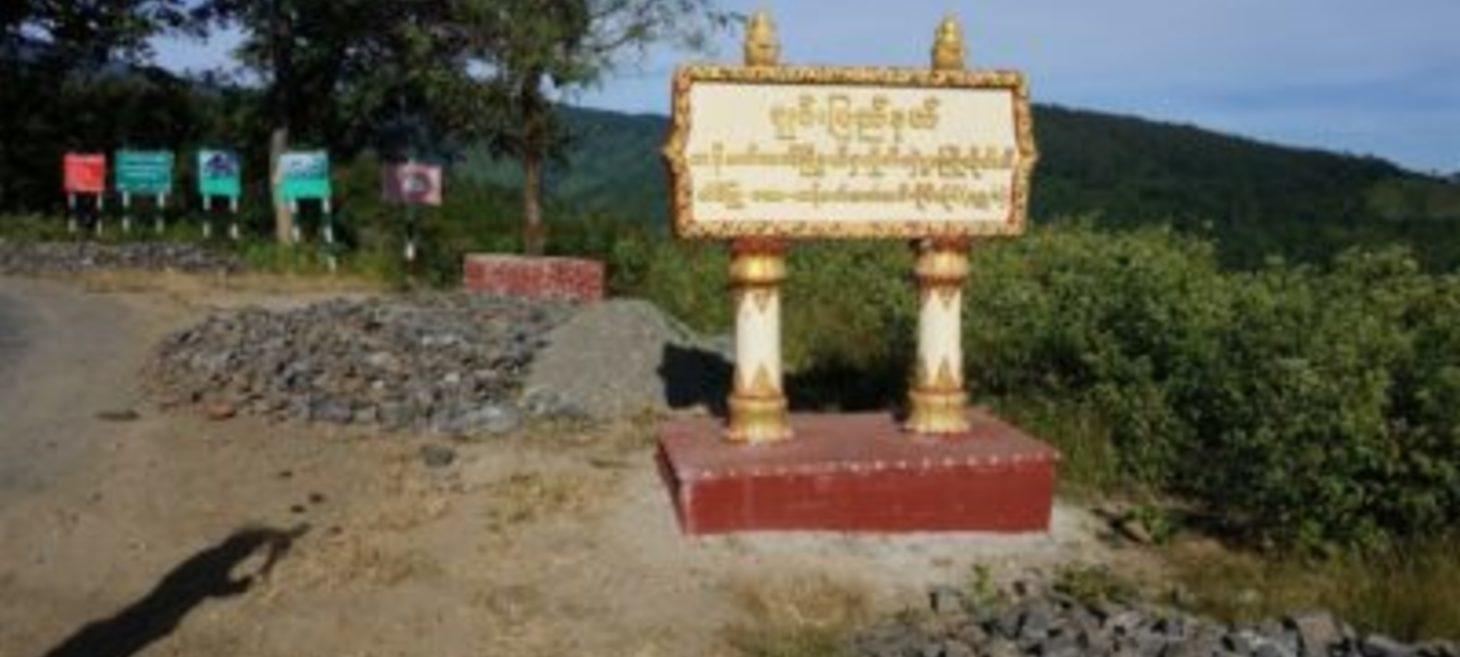Kanpetlet Residents Flee Before Tatmadaw Offensives