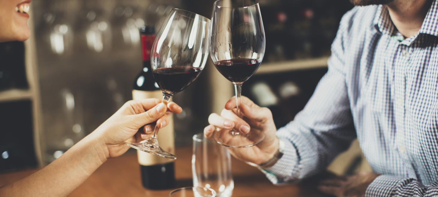Bar vs Wine Bar - Care e diferența?