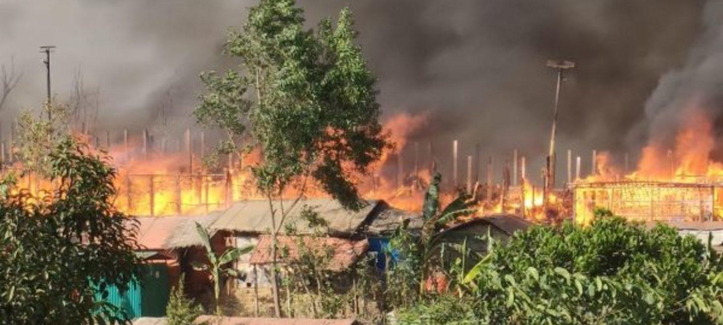 Blaze in Rohingya Refugee Camp Leaves 2,000 Homeless