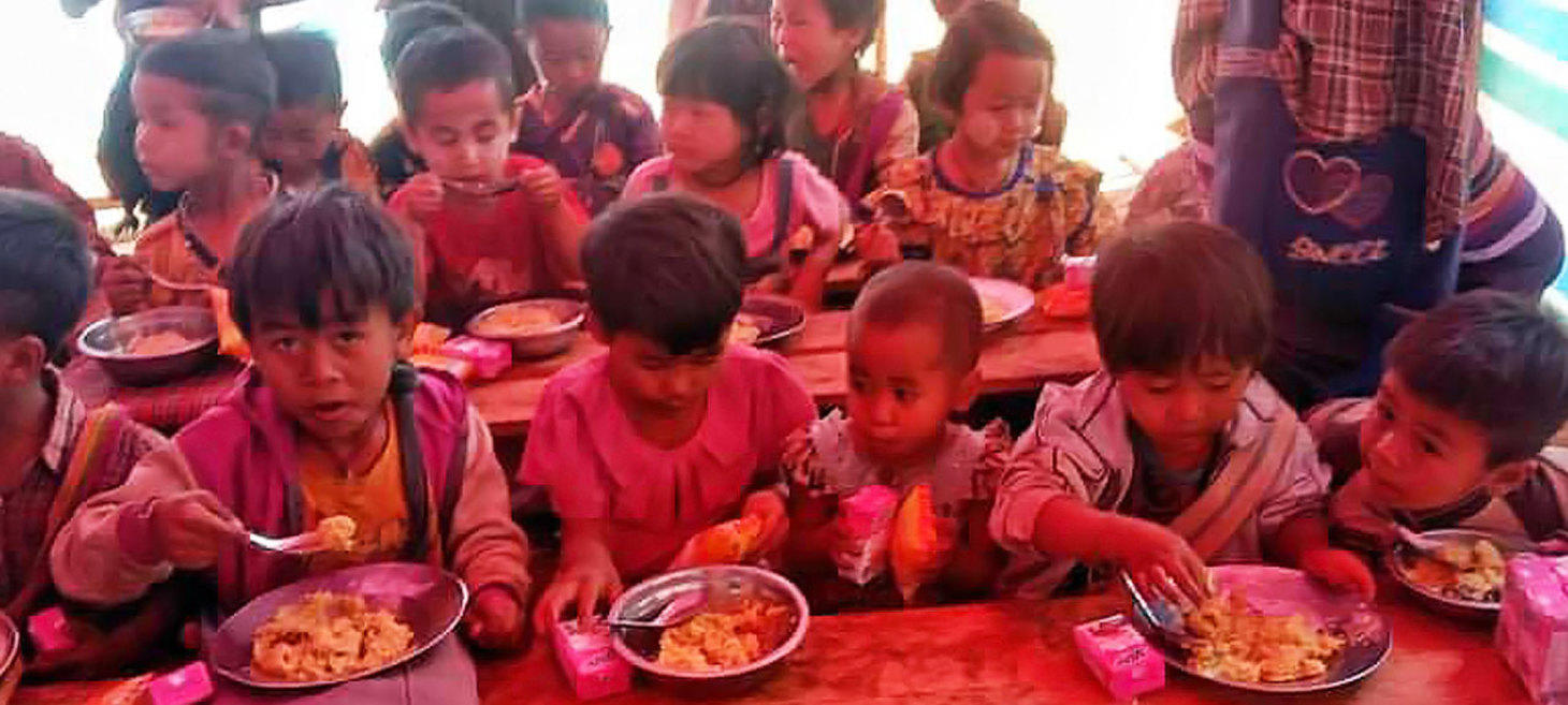 Junta roadblocks leave 10,000 refugees at risk of starvation in Myanmar