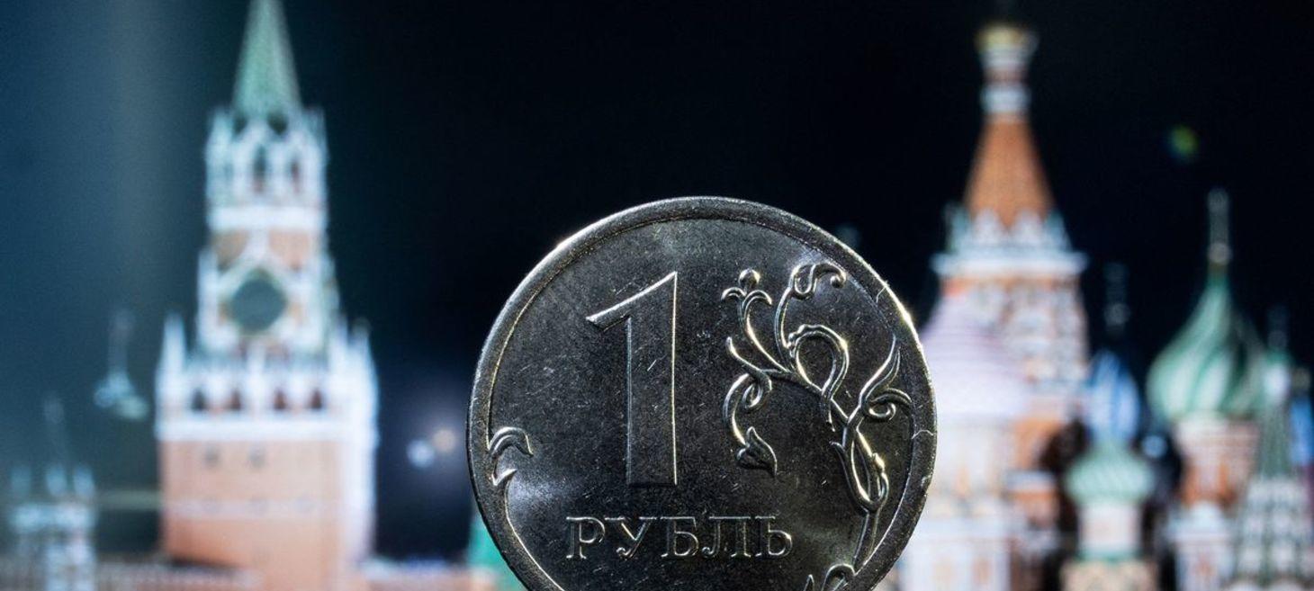 Russia, rejecting default, tells investors to go to western financial agents